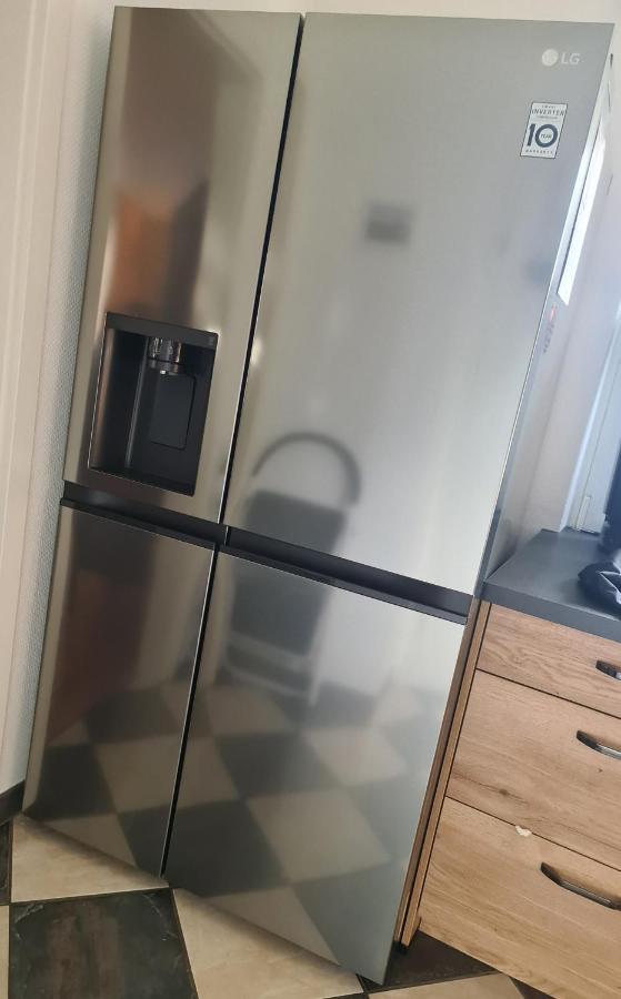 Geraeumiges Ferienhaus In Bad Salzuflen Mit Einfacher Ausstattung, Fuer Geschaeftsreisende, Gruppen Oder Familien Geeignet, 4 Schlafzimmer Exteriör bild